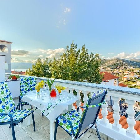 Villa Vittorio Seget Vranjica Esterno foto