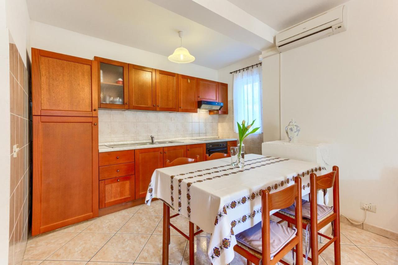 Villa Vittorio Seget Vranjica Esterno foto