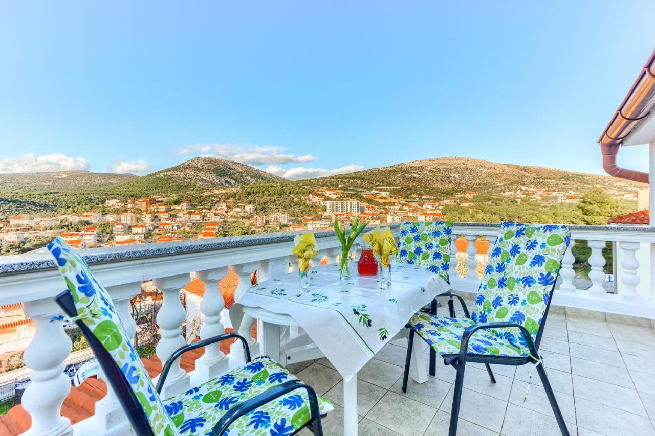 Villa Vittorio Seget Vranjica Esterno foto
