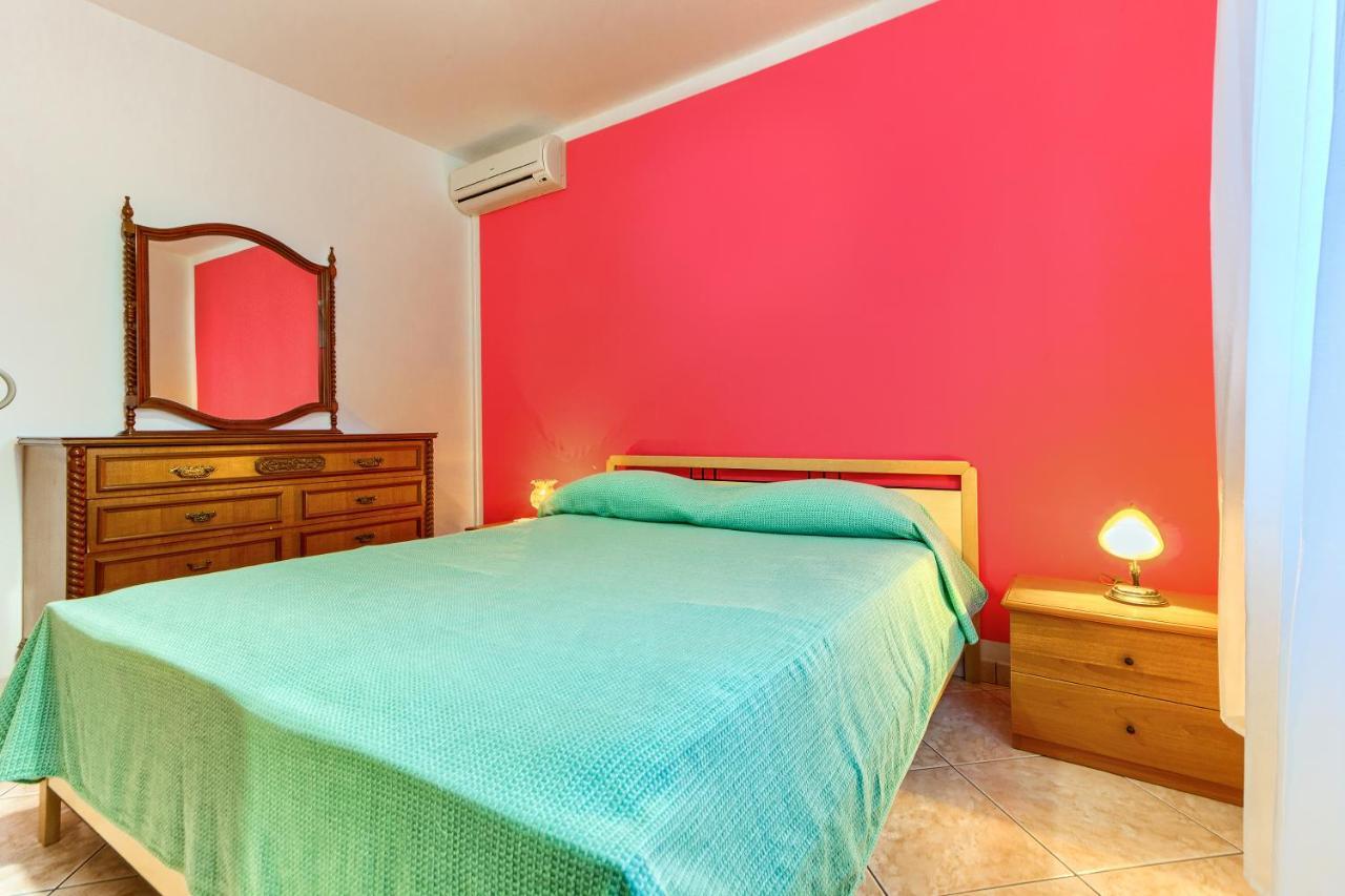 Villa Vittorio Seget Vranjica Esterno foto
