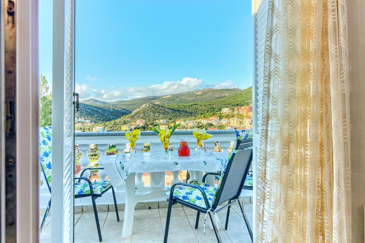 Villa Vittorio Seget Vranjica Esterno foto