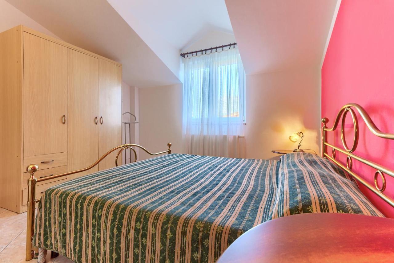 Villa Vittorio Seget Vranjica Esterno foto
